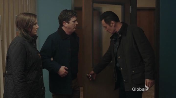 Charmed-Online-dot-nl_FBIMostWanted2x08-2384.jpg