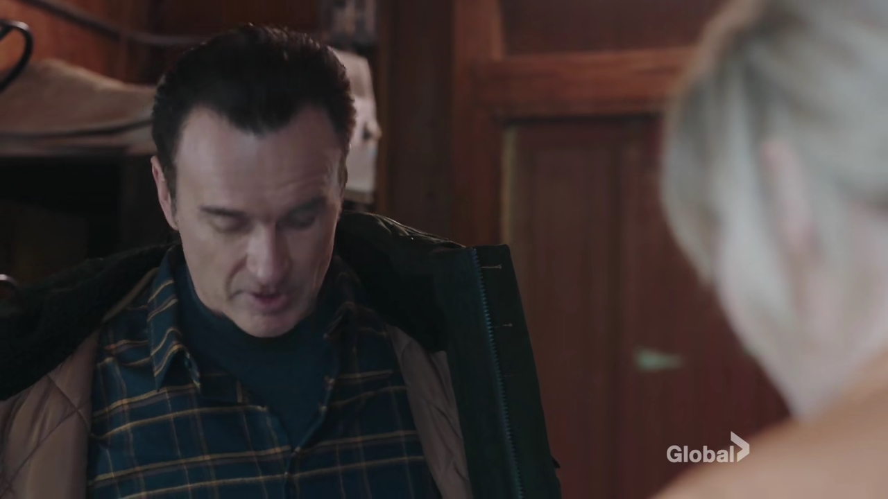 Charmed-Online-dot-nl_FBIMostWanted2x11-0292.jpg