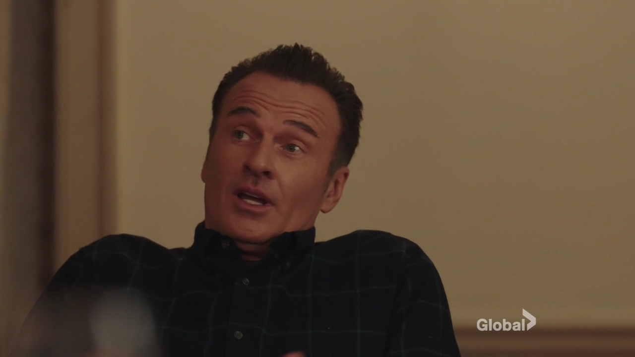 Charmed-Online-dot-nl_FBIMostWanted2x13-0214.jpg