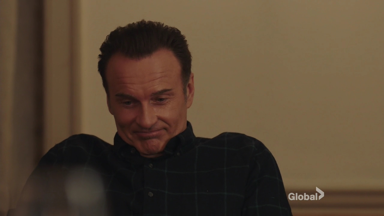 Charmed-Online-dot-nl_FBIMostWanted2x13-0221.jpg