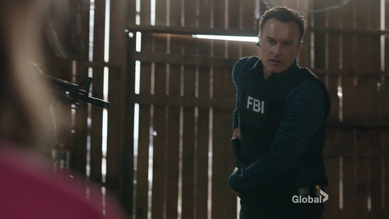 Charmed-Online-dot-nl_FBIMostWanted2x13-2224.jpg