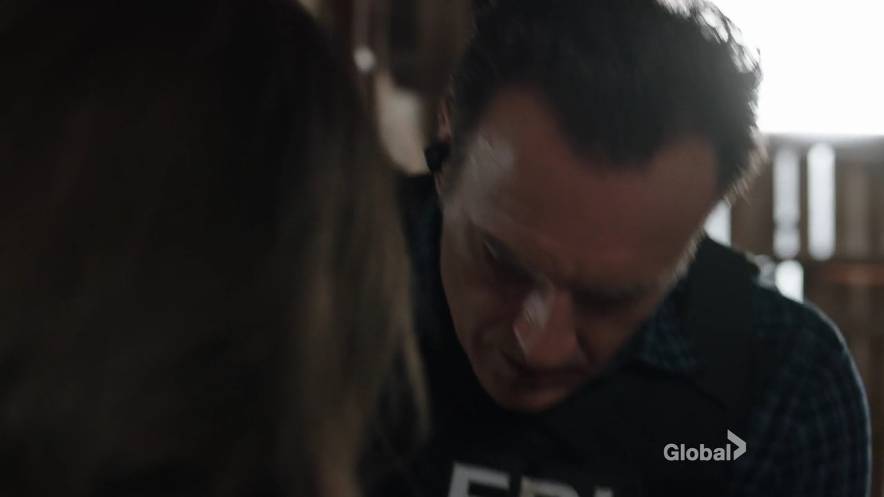 Charmed-Online-dot-nl_FBIMostWanted2x13-2226.jpg