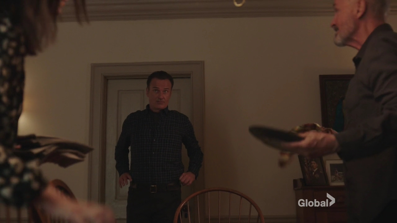 Charmed-Online-dot-nl_FBIMostWanted2x13-2356.jpg