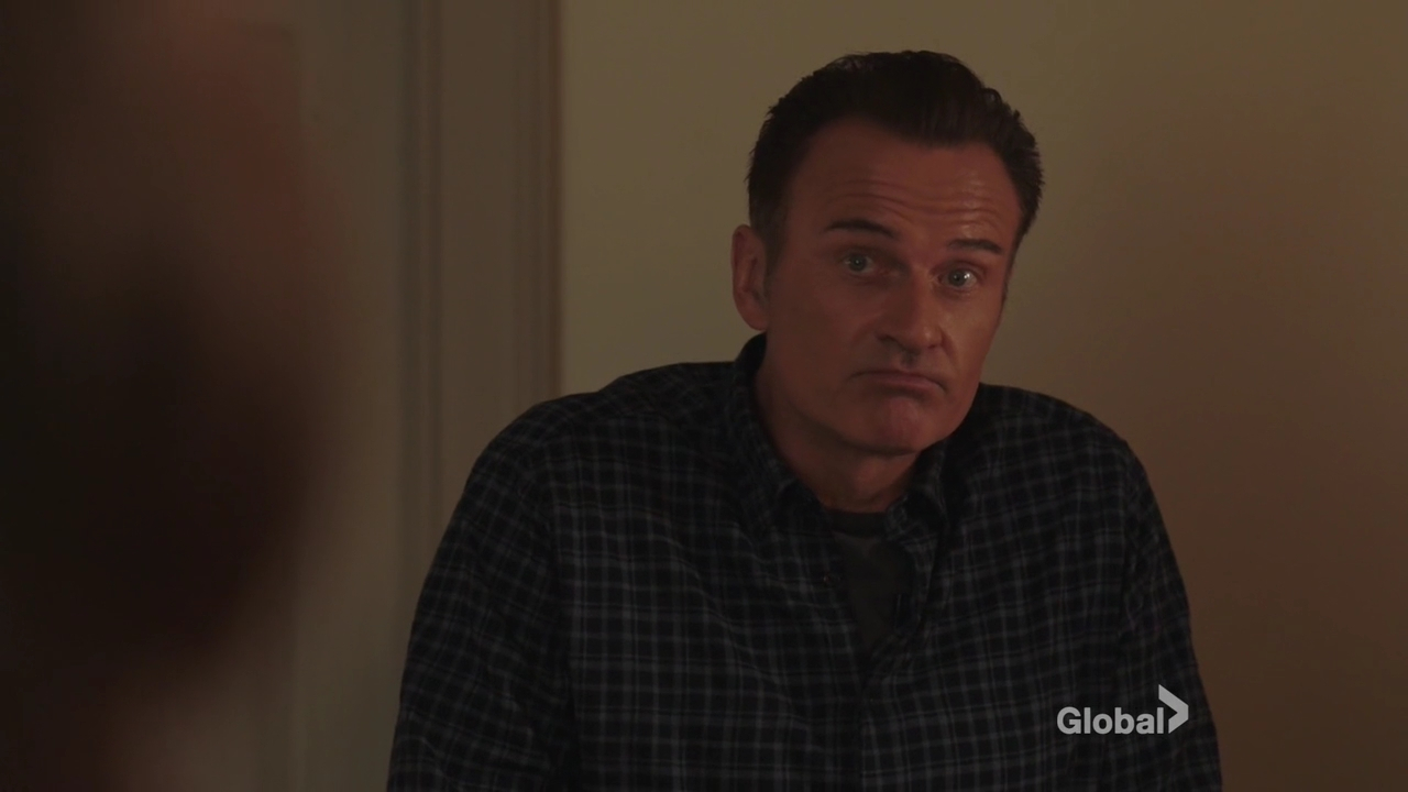 Charmed-Online-dot-nl_FBIMostWanted2x13-2374.jpg