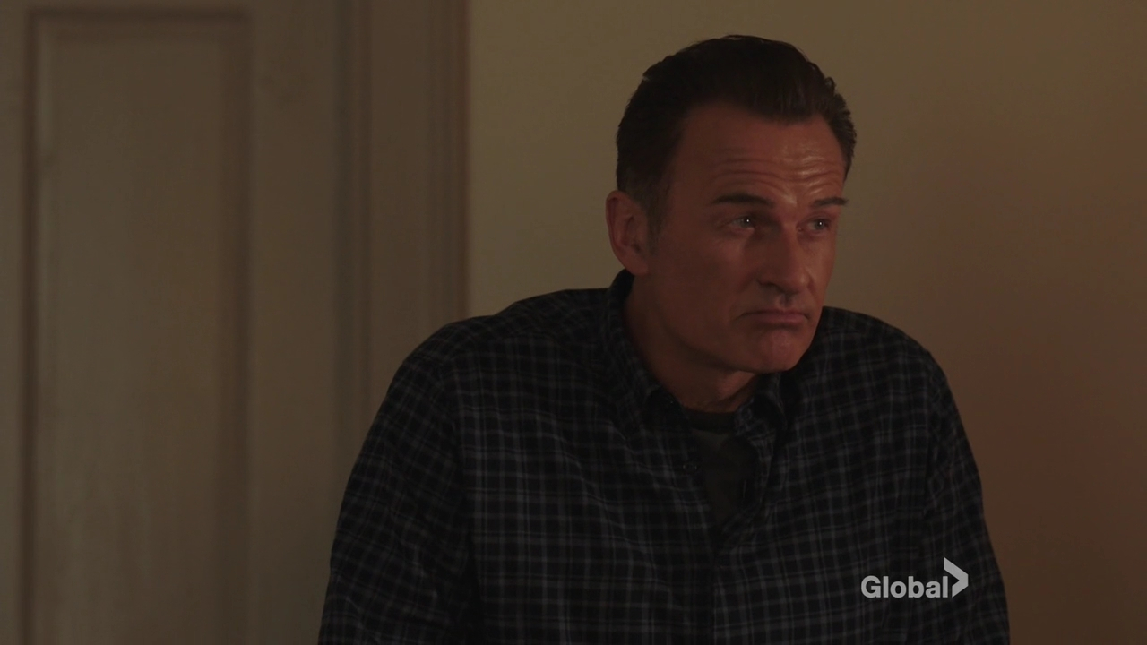Charmed-Online-dot-nl_FBIMostWanted2x13-2383.jpg