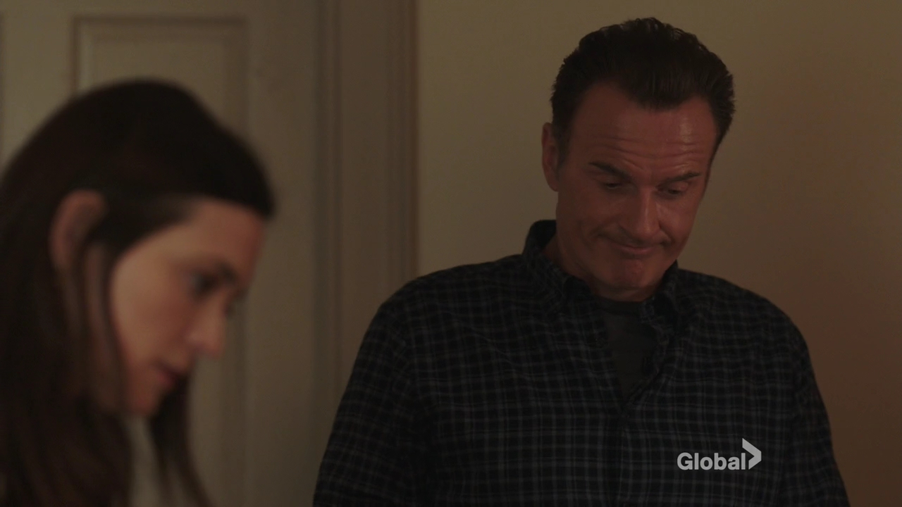 Charmed-Online-dot-nl_FBIMostWanted2x13-2403.jpg