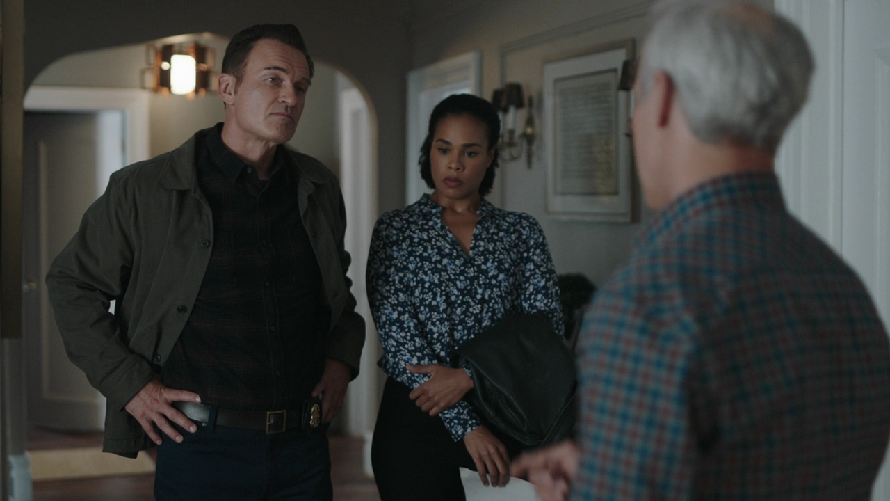 Charmed-Online-dot-nl_FBIMostWanted2x14-0594.jpg