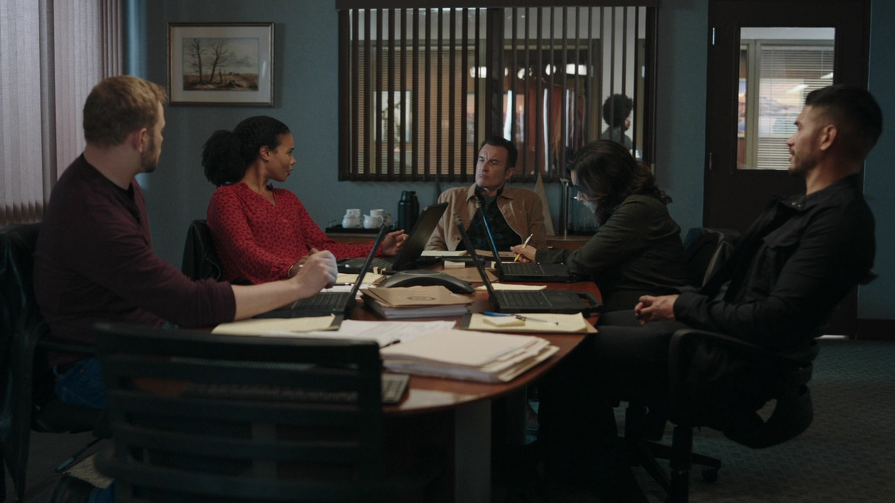 Charmed-Online-dot-nl_FBIMostWanted2x14-1371.jpg
