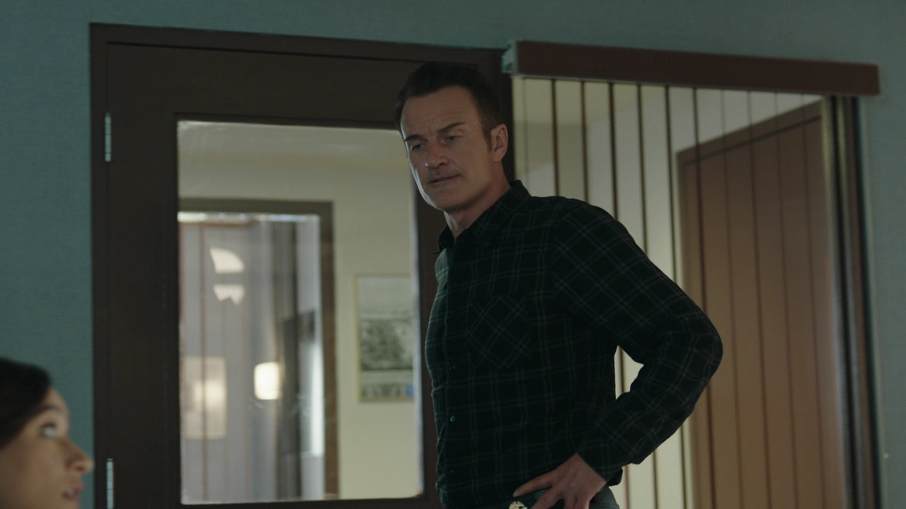 Charmed-Online-dot-nl_FBIMostWanted2x14-1710.jpg