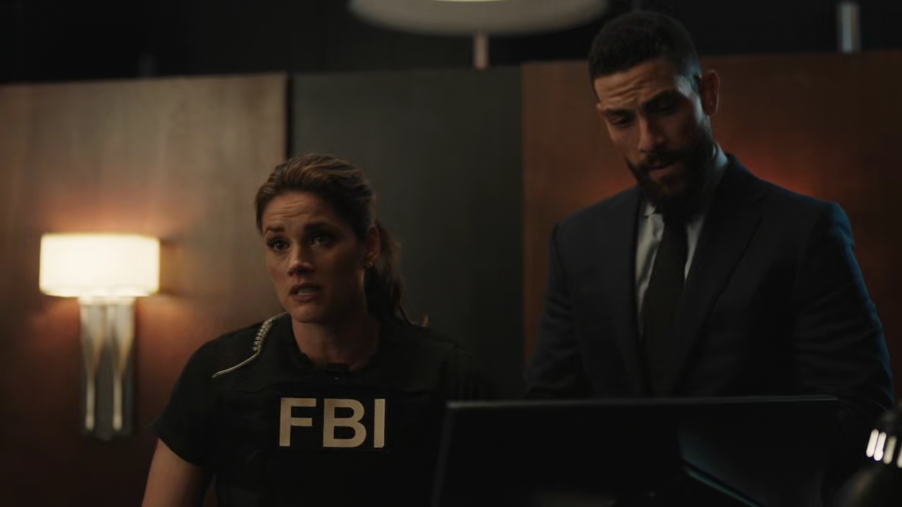 Charmed-Online-dot-nl_FBIMostWanted3x01-0222.jpg Charmed-Online-dot-nl_FBIMostWanted3x01-0222.jpg