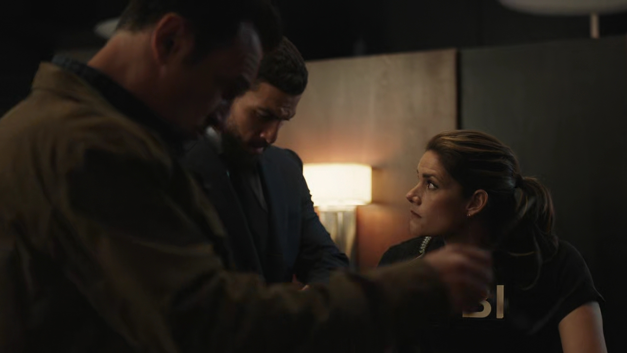 Charmed-Online-dot-nl_FBIMostWanted3x01-0246.jpg Charmed-Online-dot-nl_FBIMostWanted3x01-0246.jpg