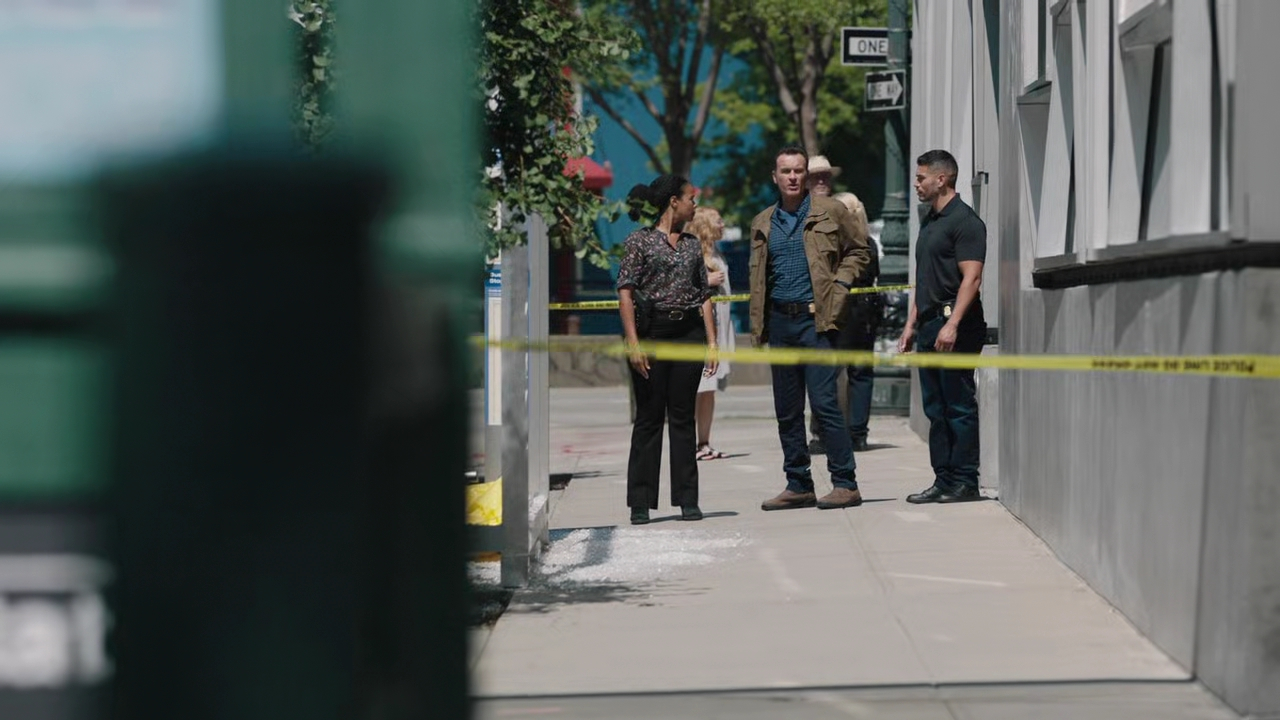 Charmed-Online-dot-nl_FBIMostWanted3x01-0304.jpg Charmed-Online-dot-nl_FBIMostWanted3x01-0304.jpg