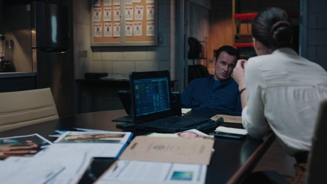 Charmed-Online-dot-nl_FBIMostWanted3x01-0998.jpg Charmed-Online-dot-nl_FBIMostWanted3x01-0998.jpg