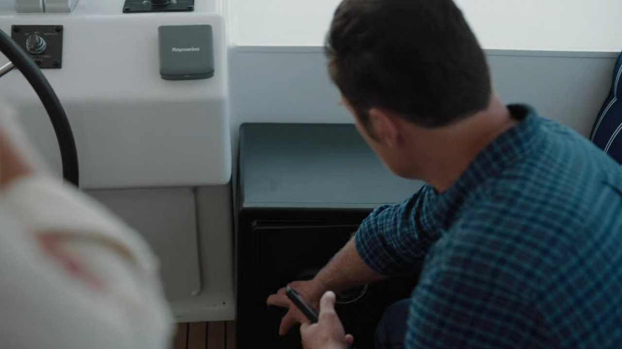 Charmed-Online-dot-nl_FBIMostWanted3x01-1194.jpg Charmed-Online-dot-nl_FBIMostWanted3x01-1194.jpg