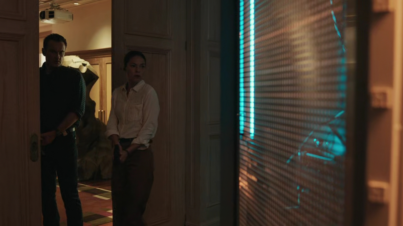 Charmed-Online-dot-nl_FBIMostWanted3x01-1997.jpg Charmed-Online-dot-nl_FBIMostWanted3x01-1997.jpg