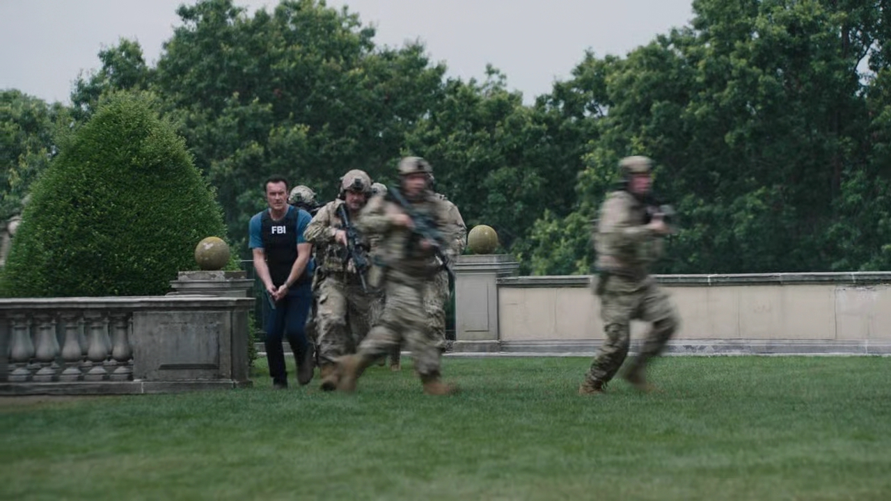 Charmed-Online-dot-nl_FBIMostWanted3x01-2295.jpg Charmed-Online-dot-nl_FBIMostWanted3x01-2295.jpg