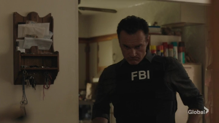Charmed-Online-dot-nl_FBIMostWanted3x02-1130.jpg