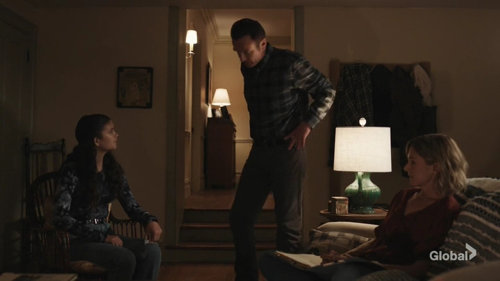 Charmed-Online-dot-nl_FBIMostWanted3x02-2366.jpg