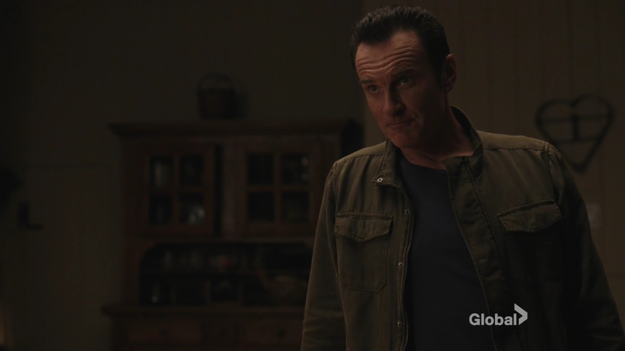 Charmed-Online-dot-nl_FBIMostWanted3x04-2330.jpg