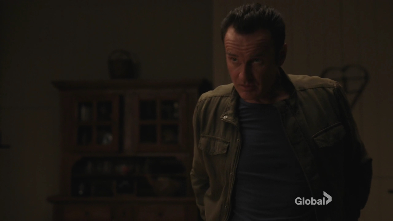 Charmed-Online-dot-nl_FBIMostWanted3x04-2346.jpg