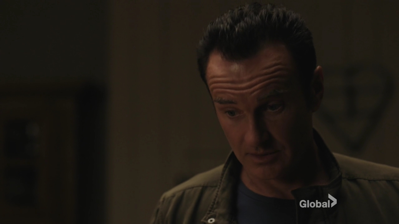 Charmed-Online-dot-nl_FBIMostWanted3x04-2356.jpg