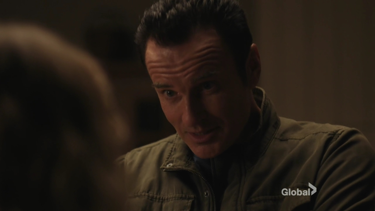 Charmed-Online-dot-nl_FBIMostWanted3x04-2397.jpg