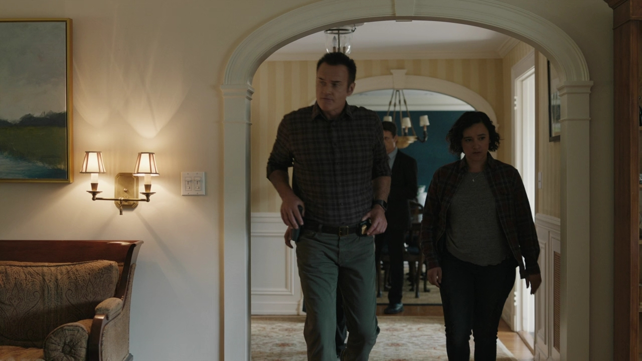 Charmed-Online-dot-nl_FBIMostWanted3x06-0357.jpg