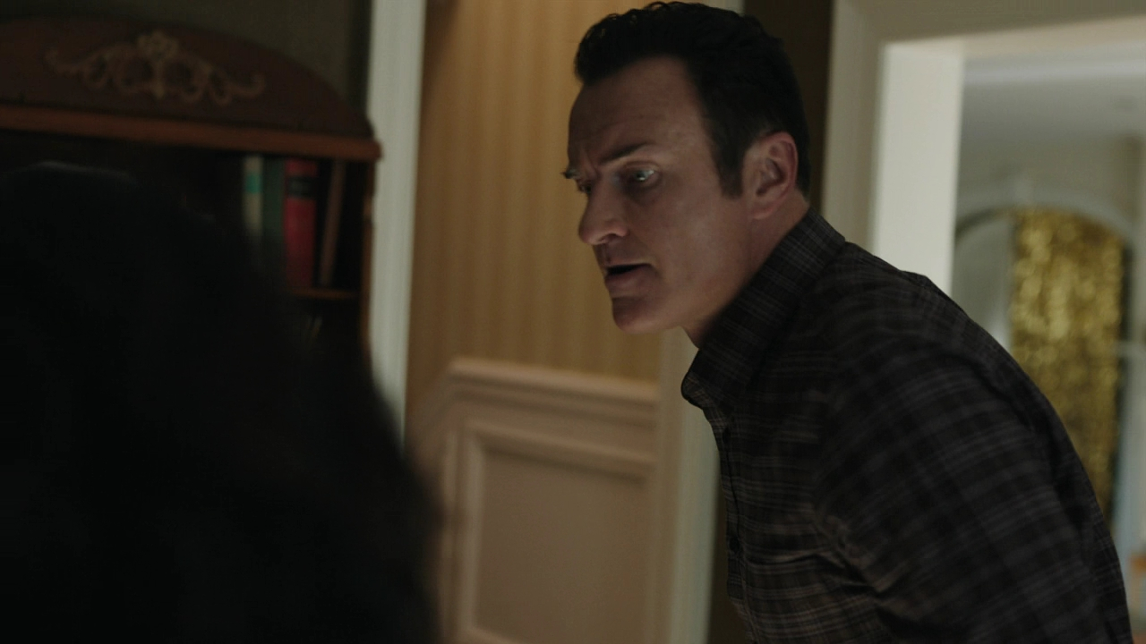 Charmed-Online-dot-nl_FBIMostWanted3x06-0453.jpg