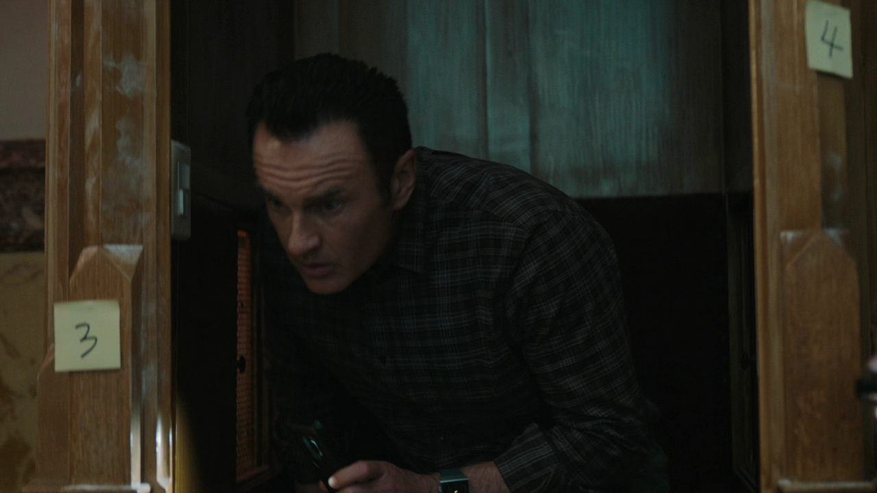 Charmed-Online-dot-nl_FBIMostWanted3x06-0762.jpg