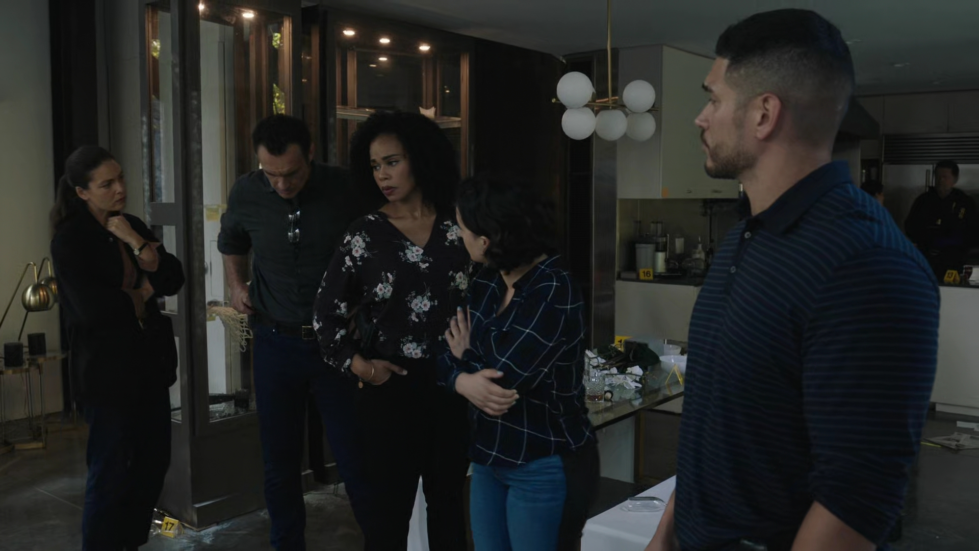 Charmed-Online-dot-nl_FBIMostWanted3x06-00000362.jpg