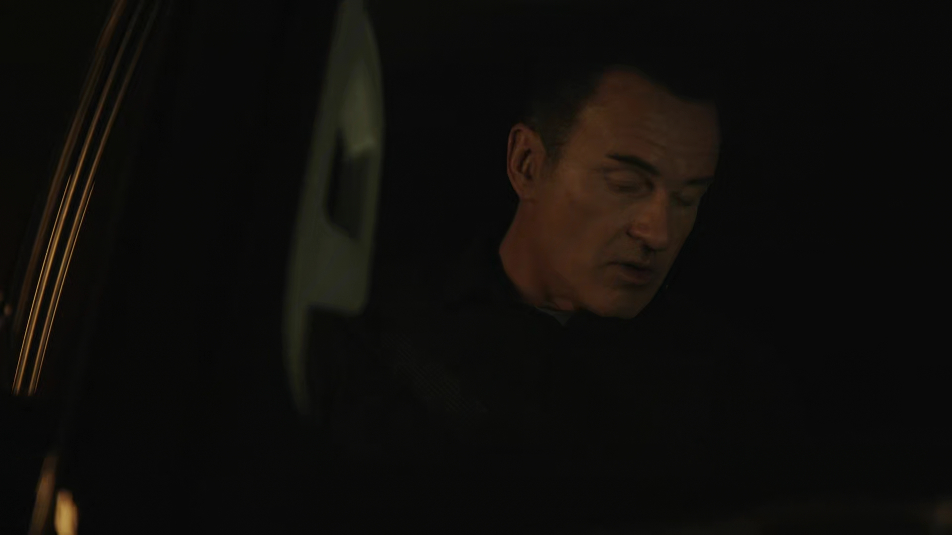 Charmed-Online-dot-nl_FBIMostWanted3x06-00002046.jpg