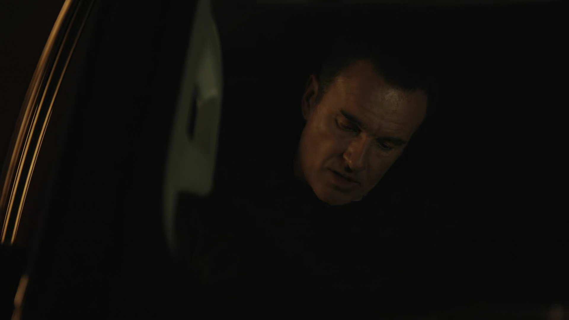 Charmed-Online-dot-nl_FBIMostWanted3x06-00002050.jpg