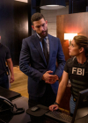3x01-024.jpg