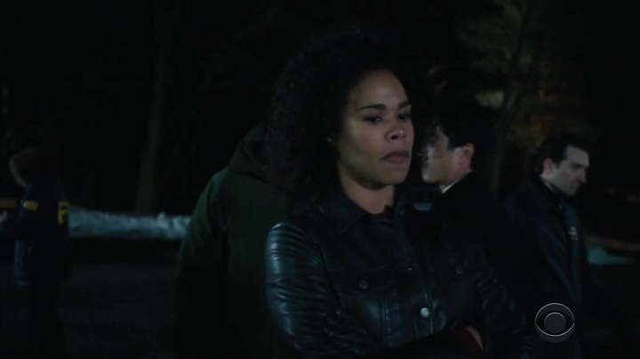 Charmed-Online-dot-nl_FBI1x18--2407.jpg