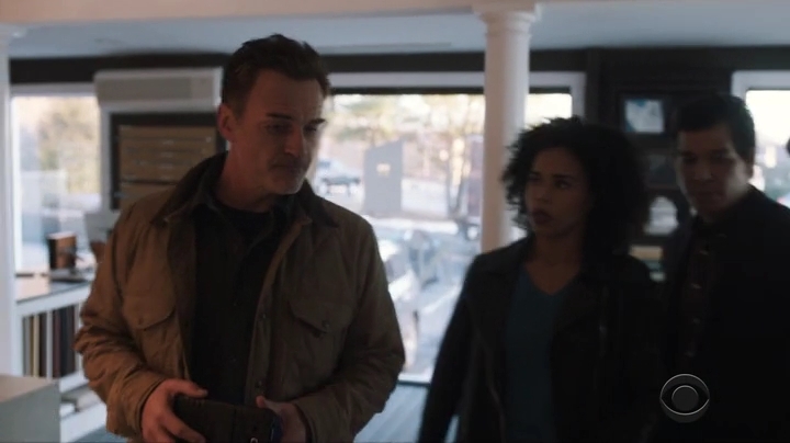 Charmed-Online-dot-nl_FBI1x18--2572.jpg Charmed-Online-dot-nl_FBI1x18--2572.jpg