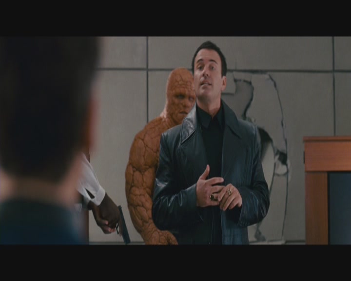 Charmed-Online-dot-net_FantasticFour2RiseOfTheSilverSurfer2558.jpg
