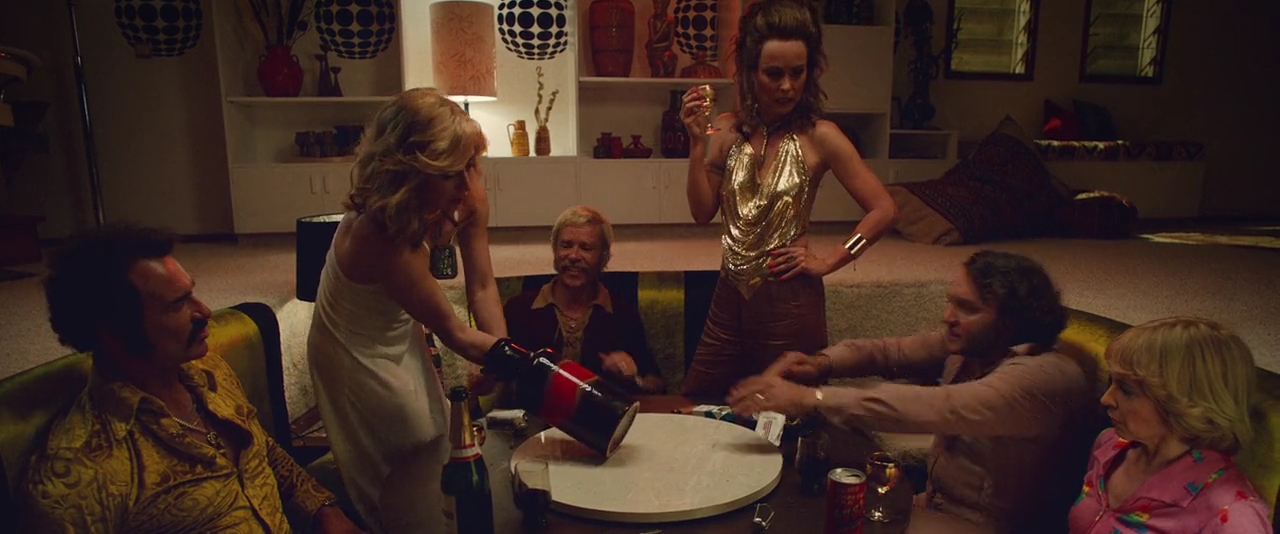 Charmed-Online-dot-nl_SwingingSafari1891.jpg