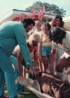 Bestandsnaam=Charmed-Online-dot-nl_SwingingSafari2973.jpg
Bestandsgrootte=498KiB
Afmetingen = 1280x534
Datum toegevoegd = sep 21, 2018 Charmed-Online-dot-nl_SwingingSafari2973.jpg