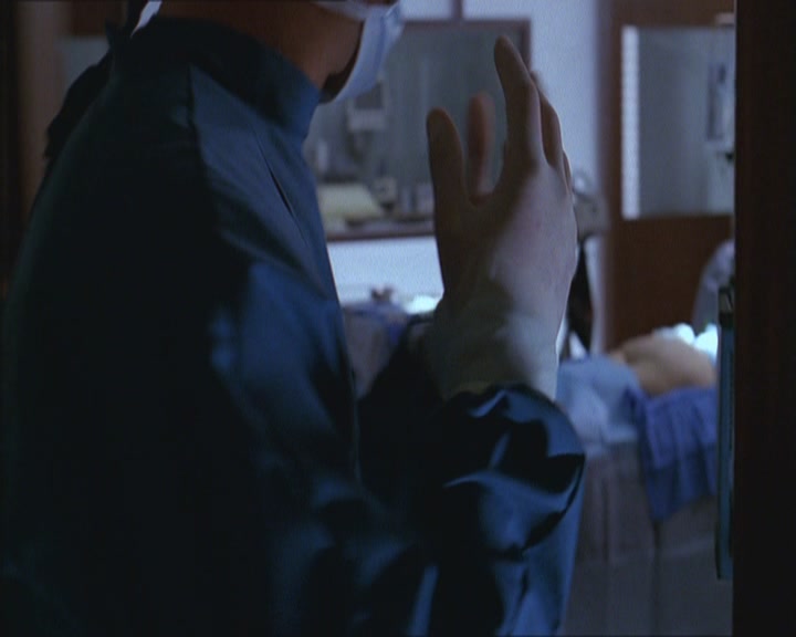 Charmed-Online_dot_net-Niptuck-1x01Pilot0045.jpg