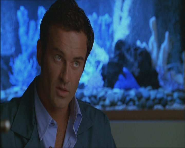 Charmed-Online_dot_net-Niptuck-1x01Pilot0104.jpg