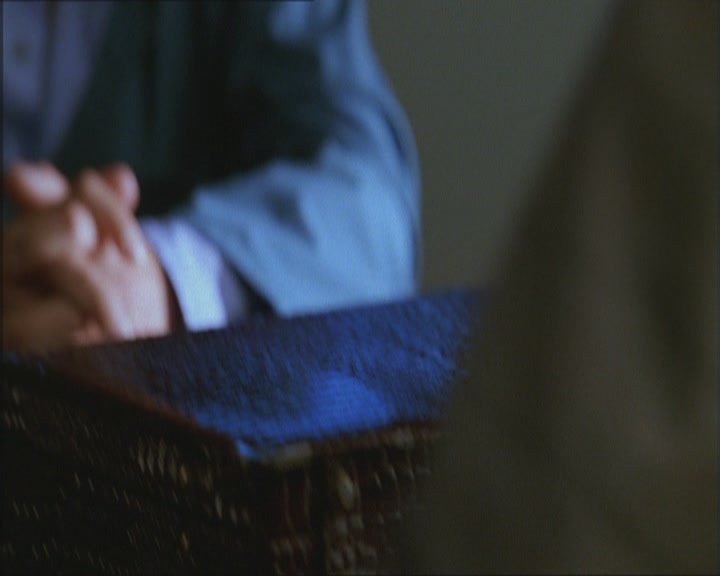 Charmed-Online_dot_net-Niptuck-1x01Pilot0152.jpg