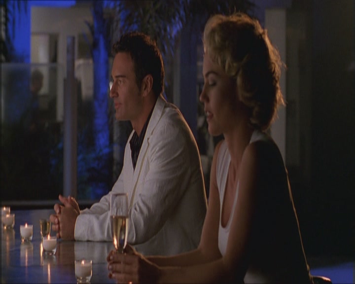Charmed-Online_dot_net-Niptuck-1x01Pilot0301.jpg