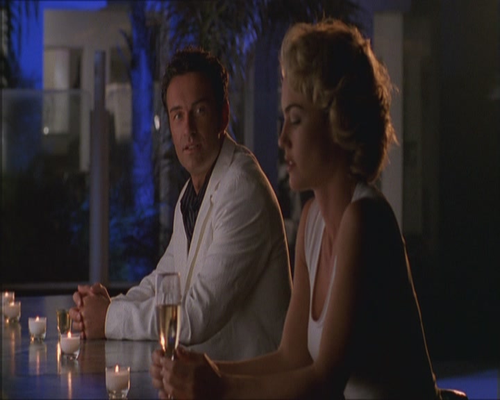 Charmed-Online_dot_net-Niptuck-1x01Pilot0303.jpg