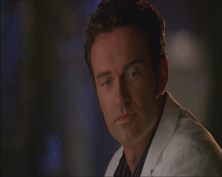 Charmed-Online_dot_net-Niptuck-1x01Pilot0307.jpg