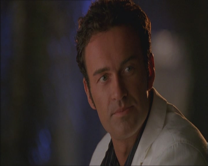 Charmed-Online_dot_net-Niptuck-1x01Pilot0309.jpg