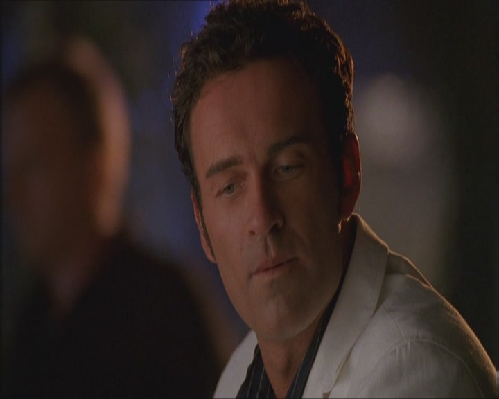 Charmed-Online_dot_net-Niptuck-1x01Pilot0316.jpg