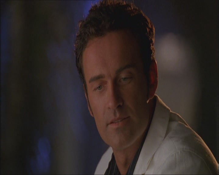 Charmed-Online_dot_net-Niptuck-1x01Pilot0318.jpg