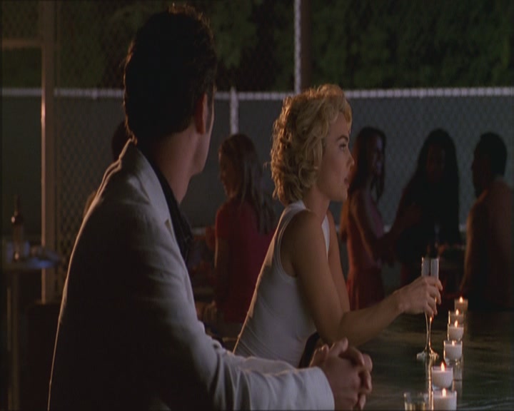 Charmed-Online_dot_net-Niptuck-1x01Pilot0321.jpg