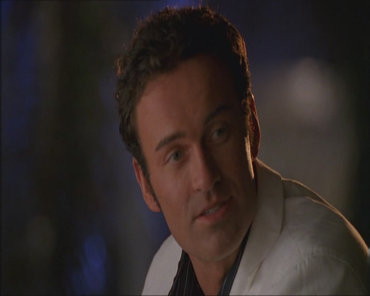 Charmed-Online_dot_net-Niptuck-1x01Pilot0327.jpg