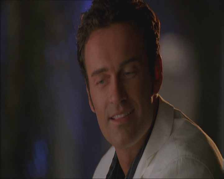 Charmed-Online_dot_net-Niptuck-1x01Pilot0331.jpg